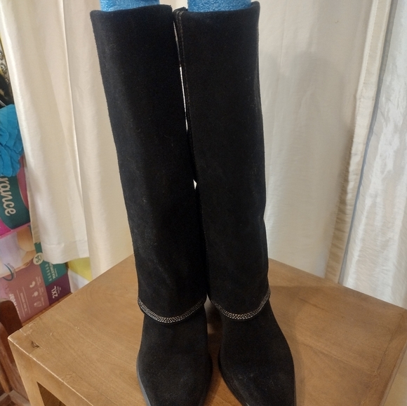 Nine West boots - Picture 3 of 4